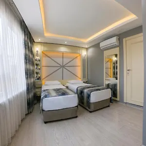 Hotel Grand Hurriyet
